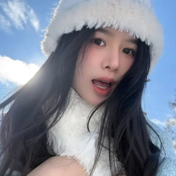 纽约清纯外围Snow