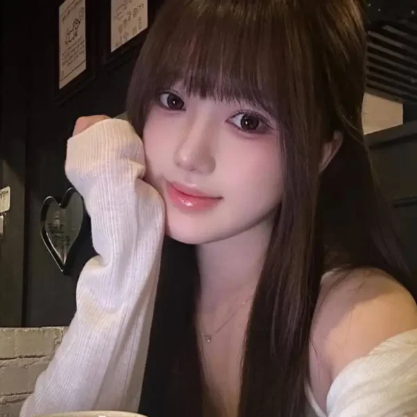 多伦多高端包养女Thalia