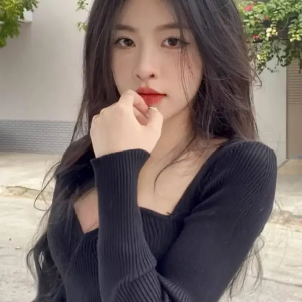 芝加哥高端包养女Velvet