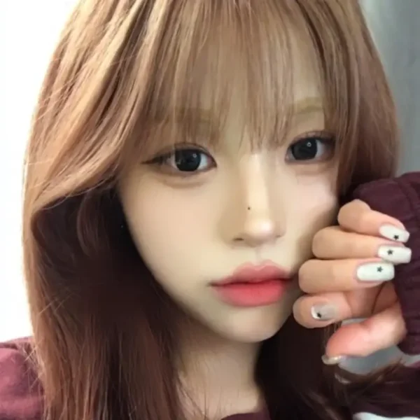 波士顿高端包养女Nina