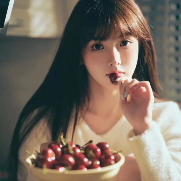 温哥华高端一夜情女raya