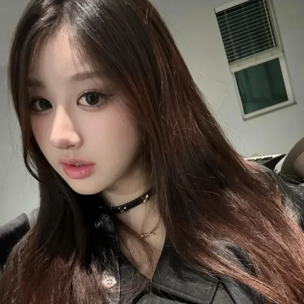 芝加哥高端包养女Nicole
