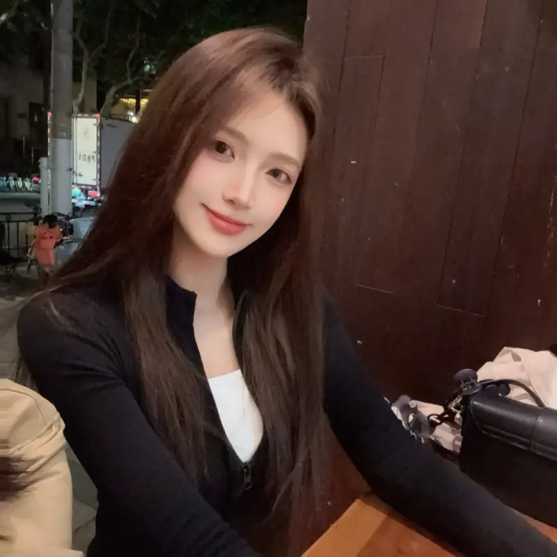 纽约高端外围女Zara