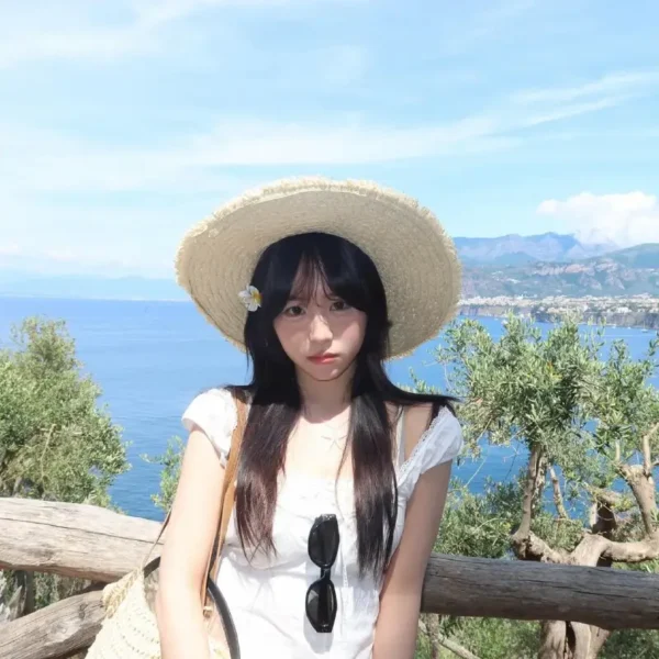 休斯顿高端包养女Kayla