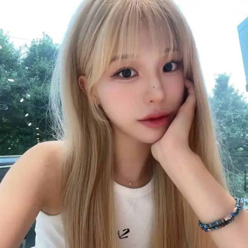 休斯顿高端外围女Poppy