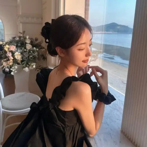 迈阿密高端做爱女Petal