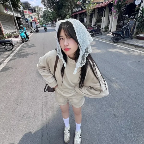 洛杉矶高端包养女Vienna