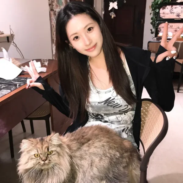 西雅图高端包养女晴儿
