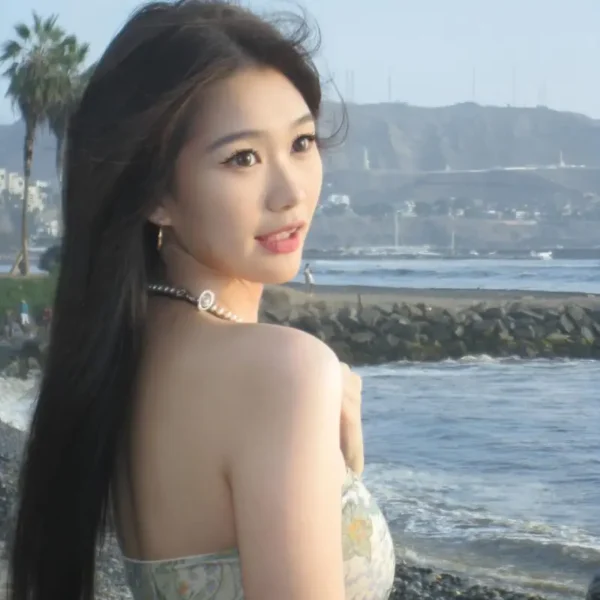 旧金山高端伴游女Nerida