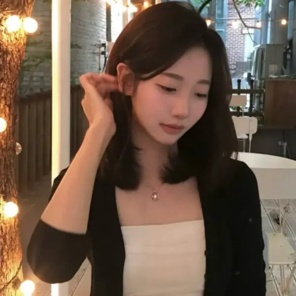 迈阿密高端伴游女Petal