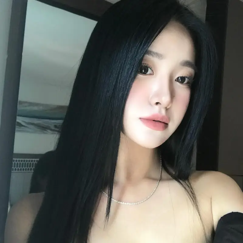 纽约高端外围女Uma