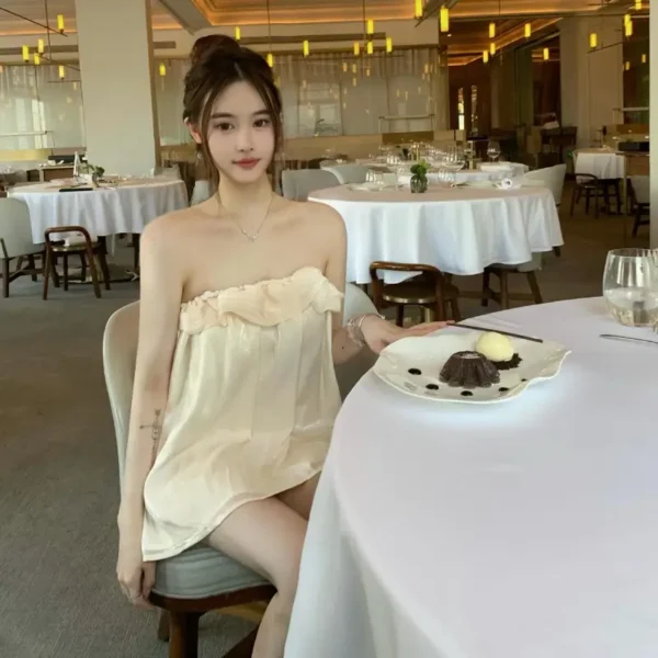 旧金山高端陪玩女瑶瑶