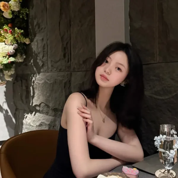 圣地亚哥高端伴游女Karina