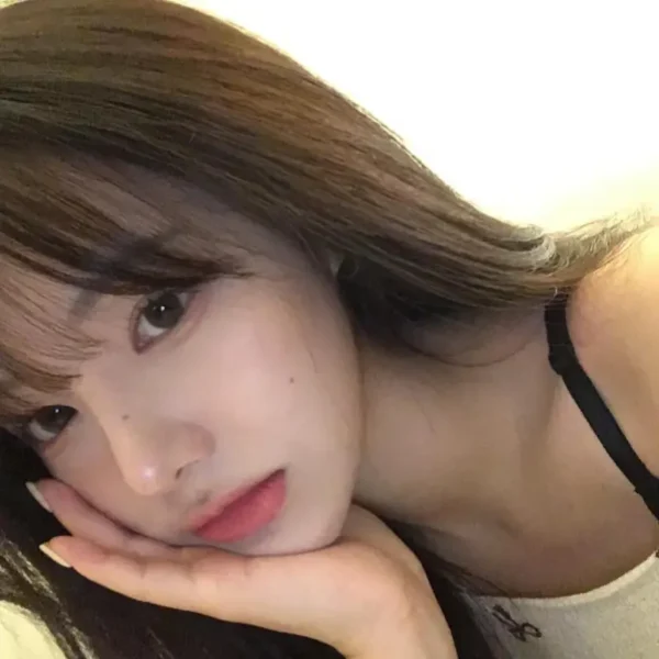 温哥华甜美外围Lindsey