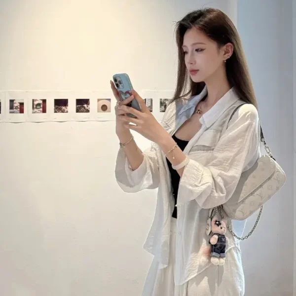 纽约高端陪玩女Zara