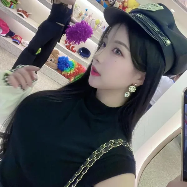 华盛顿高端陪玩女Kaia