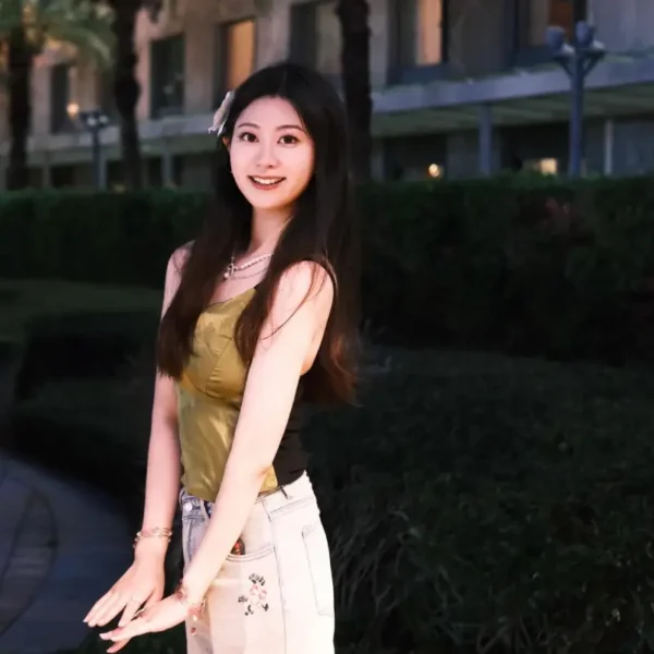 圣地亚哥甜美外围Lilith
