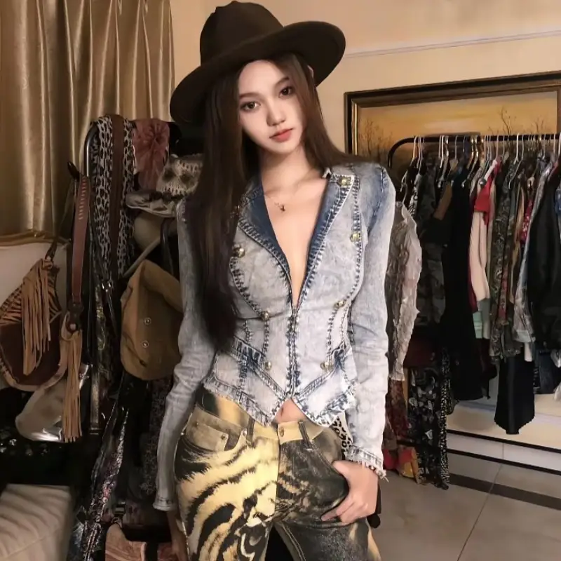 纽约高端外围女Olivia