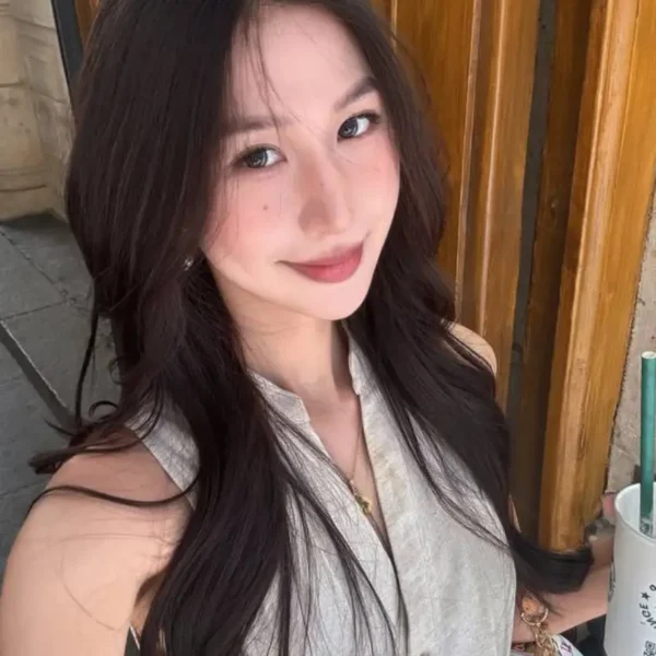 芝加哥高端极品女Reign