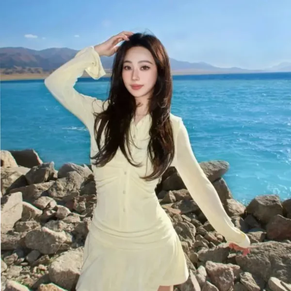 圣地亚哥高端包养女Ariana