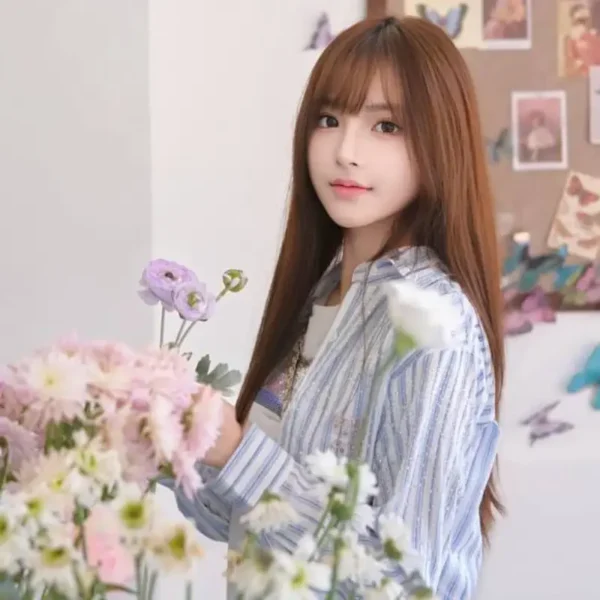 纽约高端伴游女Leslie