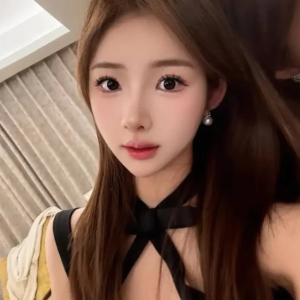 西雅图高端陪玩女Myla
