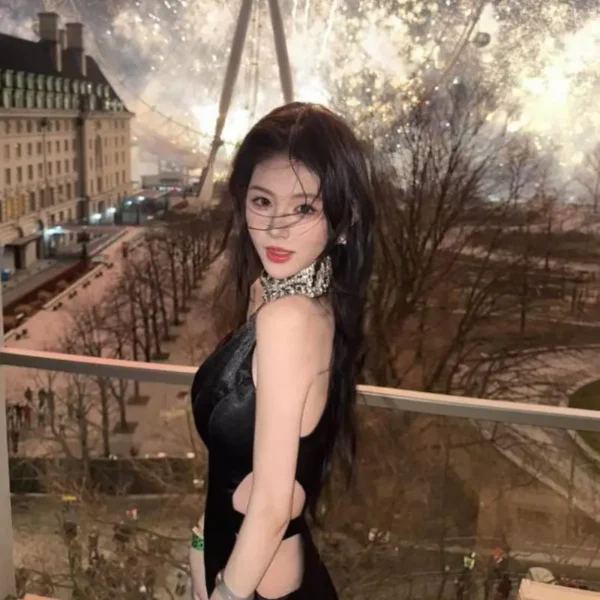 旧金山高端约炮女Willow
