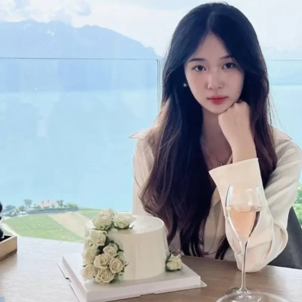 迈阿密高端约炮女Felicity
