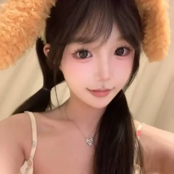 休斯顿高端包养女Astrid