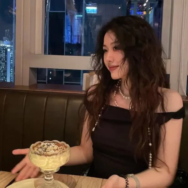 迈阿密高端做爱女River