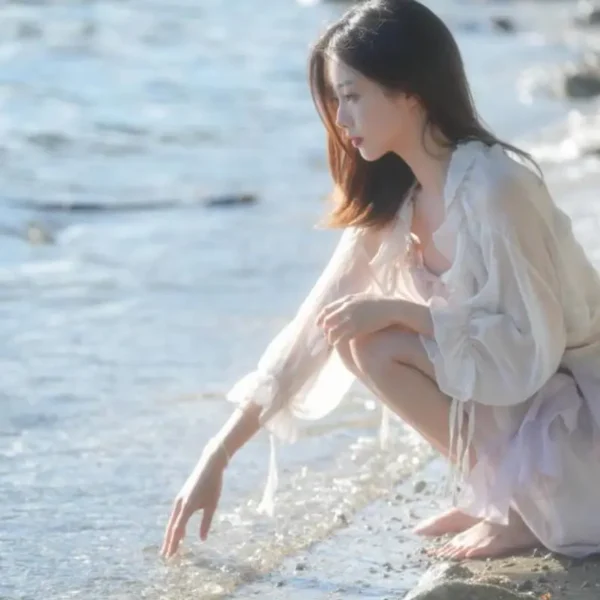 多伦多高端清纯女Naiad