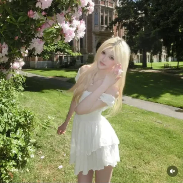 波士顿高端伴游女Madison