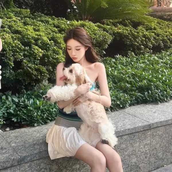 迈阿密高端伴游女Poppy