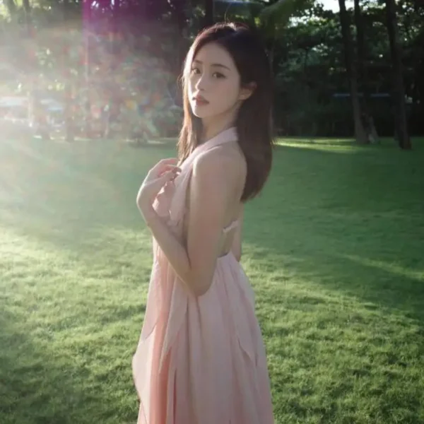 多伦多高端陪玩女Naiad