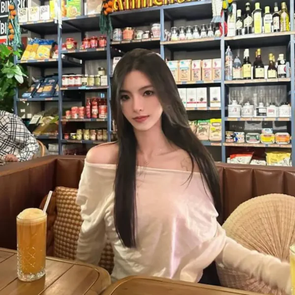温哥华高端约炮女Crystal