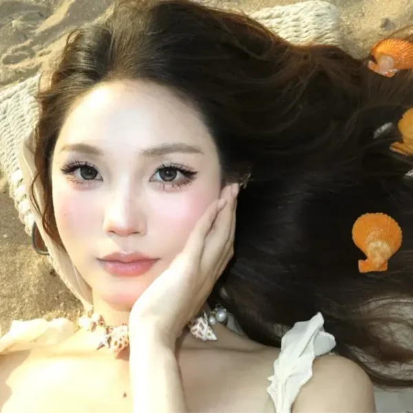 迈阿密高端包养女Sydney