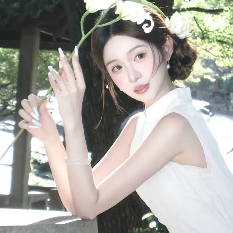 纽约高端极品女Cyrene