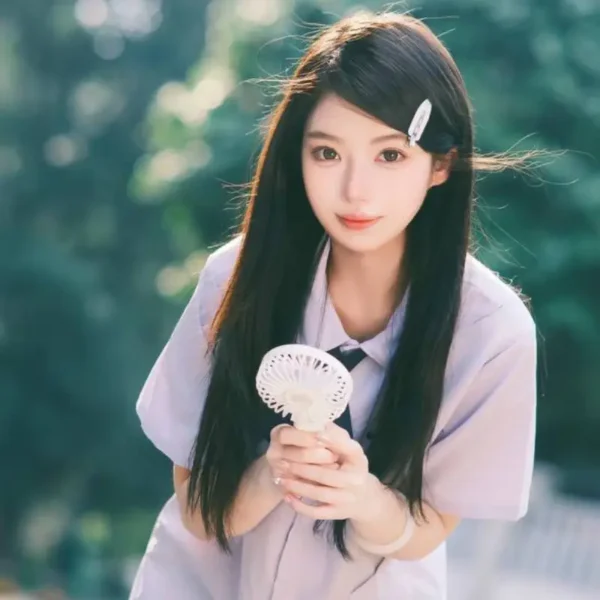 温哥华高端陪玩女Gwen