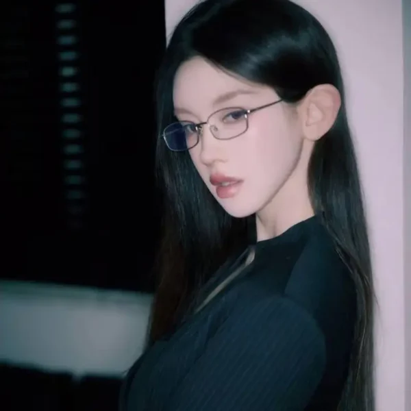 旧金山高端伴游女Lavinia