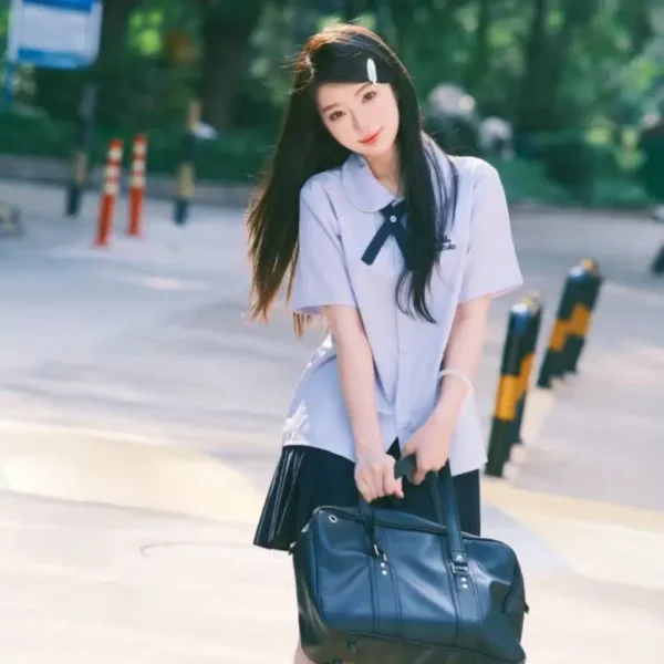 温哥华高端约炮女Gwen