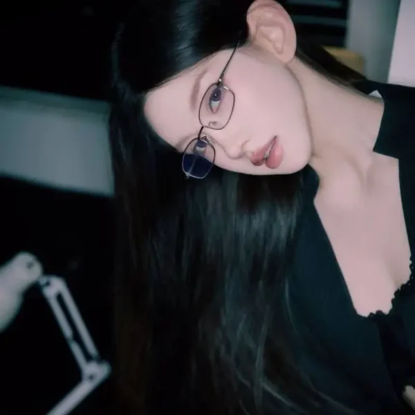 旧金山高端约炮女Lavinia