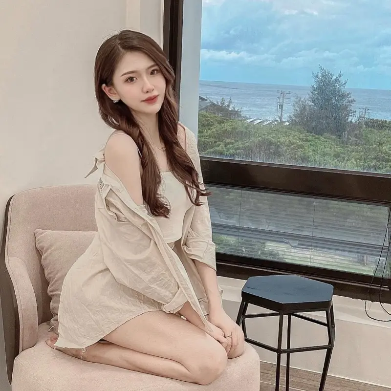 西雅图校花外围Juliana