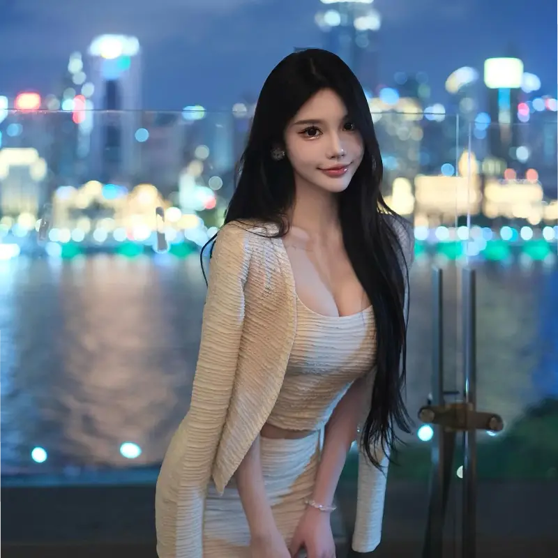 波士顿商务模特Violet