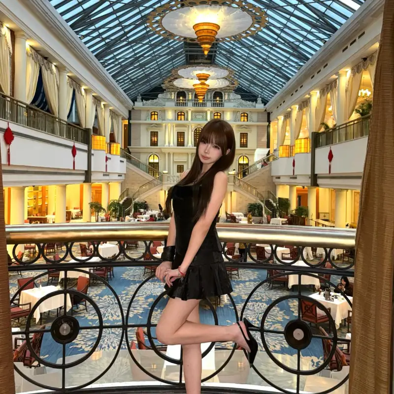 洛杉矶伴游女郎Romy