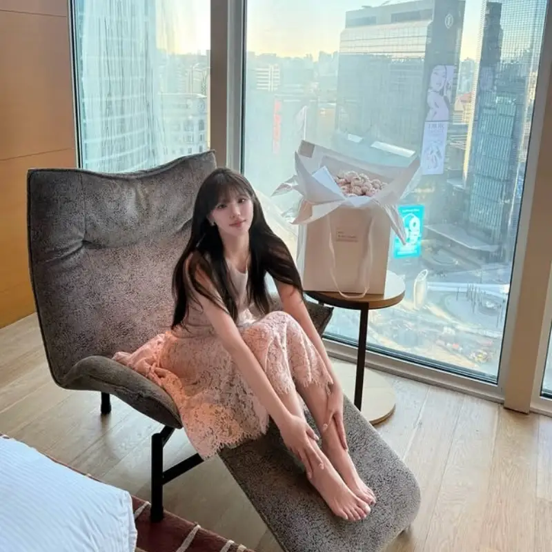 纽约留学生外围Hailey