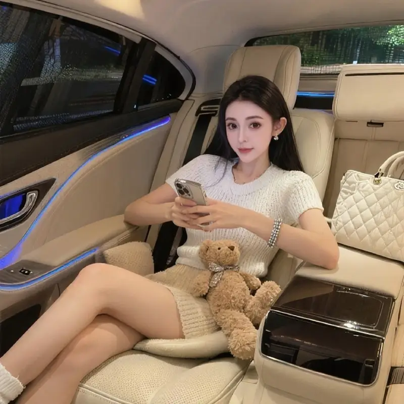 波士顿长腿外围Indigo