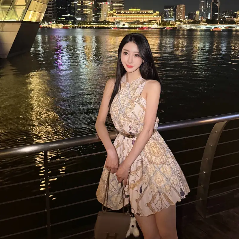 旧金山校花外围Evelyn