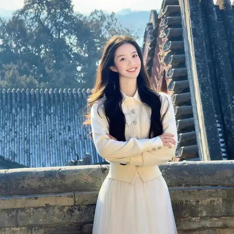 西雅图九头身外围Alyson