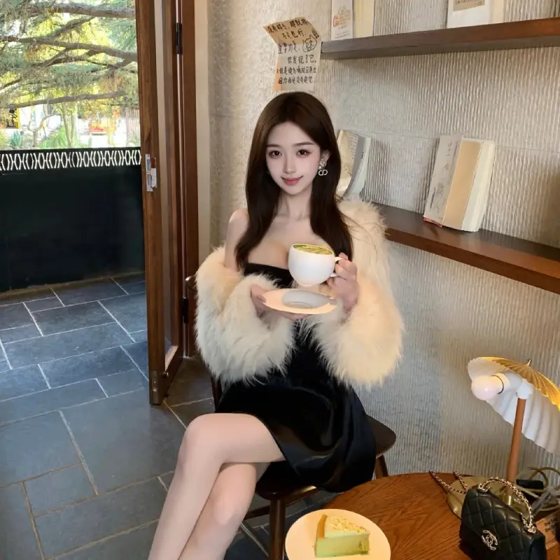 西雅图商务模特Freya